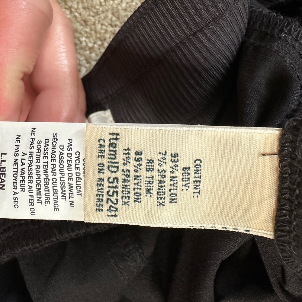 L.L. Bean women’s black Joggers - Picture 5 of 7